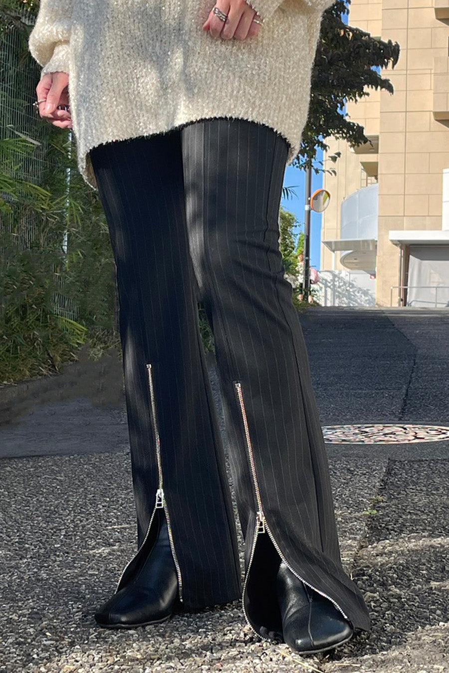 CHRYSOMALLON★Center Zip Flare Pants ジップフレアパンツ CN1 Center Zip Flare Pants/前センタージップパンツ – aula-tokyo